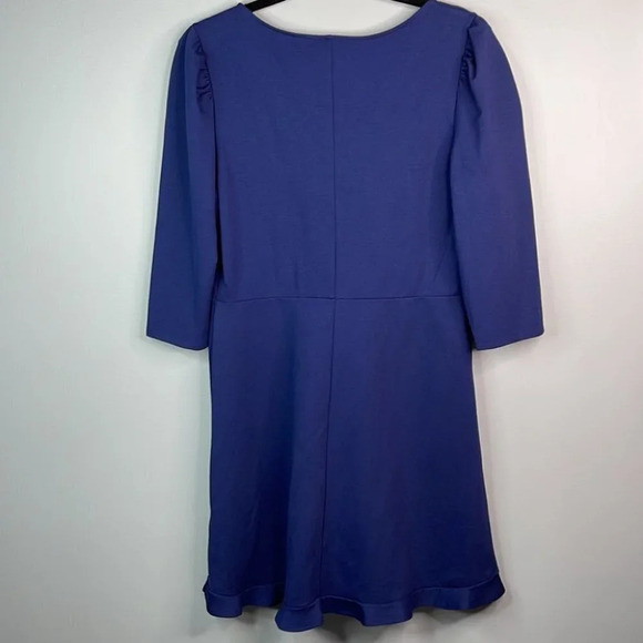 EXPRESS Ruched Ruffled Dress Navy V-Neck Puffed 3/4 Sleeve Knee Length Size L - Picture 5 of 9